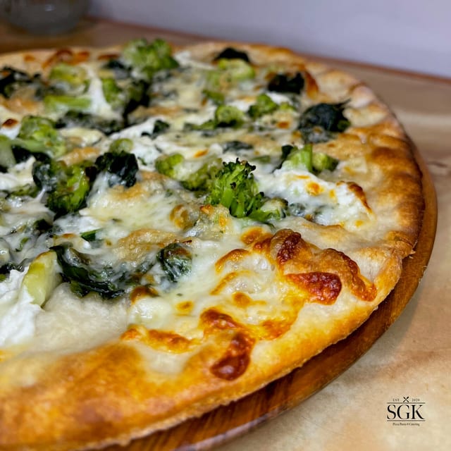 Green Forest Pizza.